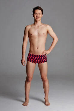 Funky Trunks - The Great Sausage Run Boys Classic Trunks 7 Funky Trunks - The Great Sausage Run Boys Classic Trunks -Cheap The Best Swimwear Store funky trunks the great sausage run boys classic trunks 4