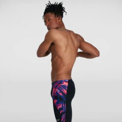 Speedo - Mens Allover Digital V-Cut Jammer - Black/Red 15 Speedo - Mens Allover Digital V-Cut Jammer - Black/Red -Cheap The Best Swimwear Store speedo mens allover digital v cut jammer black red 6